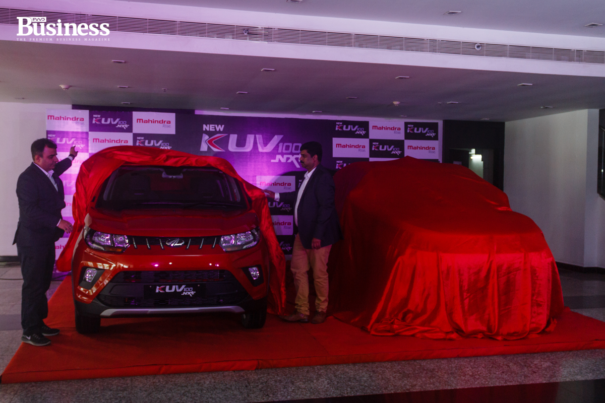 fwd business Mahindra Launches New KUV100 (10)